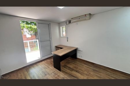 Casa à venda com 229m², 3 quartos e 6 vagas Casa à venda com 229m², 3 quartos e 6 vagasSuíte 3