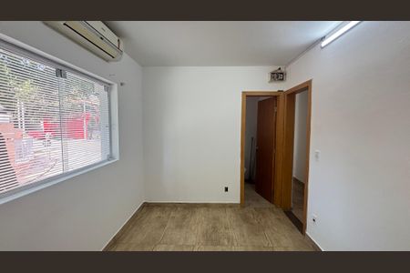 Casa à venda com 229m², 3 quartos e 6 vagas Casa à venda com 229m², 3 quartos e 6 vagasSuite 2