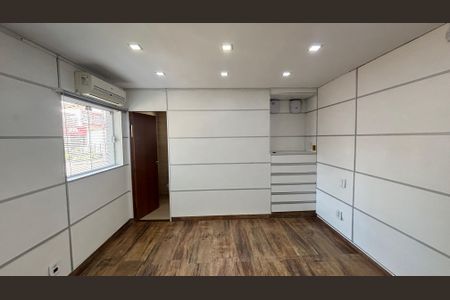 Casa à venda com 229m², 3 quartos e 6 vagas Casa à venda com 229m², 3 quartos e 6 vagasSuite 1
