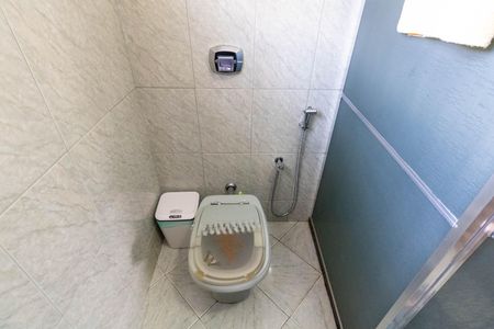 Casa para alugar com 65m², 2 quartos e 1 vaga Casa para alugar com 65m², 2 quartos e 1 vagaBanheiro