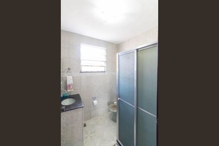 Casa para alugar com 65m², 2 quartos e 1 vaga Casa para alugar com 65m², 2 quartos e 1 vagaBanheiro