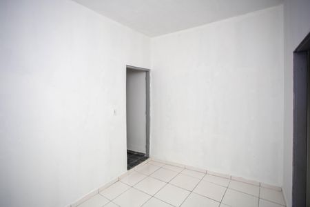 Sala de casa para alugar com 2 quartos, 42m² em Piraporinha, Diadema