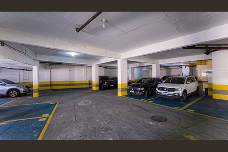 Apartamento à venda com 90m², 3 quartos e 1 vaga Apartamento à venda com 90m², 3 quartos e 1 vagaGaragem