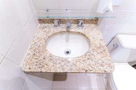 Apartamento à venda com 90m², 3 quartos e 1 vaga Apartamento à venda com 90m², 3 quartos e 1 vagaBanheiro Social