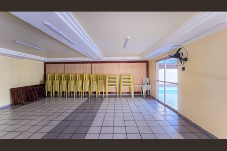 Apartamento à venda com 90m², 3 quartos e 1 vaga Apartamento à venda com 90m², 3 quartos e 1 vagaÁrea comum - Salão de festas