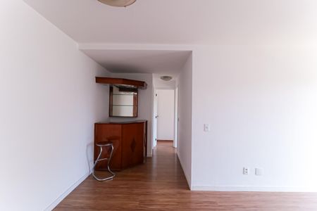 Apartamento à venda com 90m², 3 quartos e 1 vagaSala