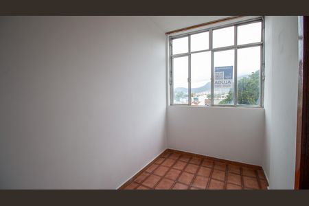 Sala de apartamento para alugar com 3 quartos, 80m² em Imperial de São Cristóvão, Rio de Janeiro