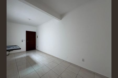 Sala de casa à venda com 2 quartos, 80m² em Parque Gerassi, Santo André