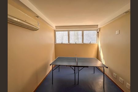 Apartamento à venda com 93m², 2 quartos e 1 vaga Apartamento à venda com 93m², 2 quartos e 1 vagaÁrea comum