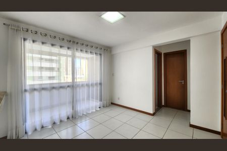 Sala de apartamento para alugar com 1 quarto, 45m² em Pituba, Salvador