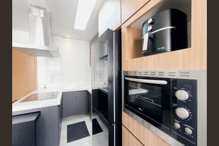 Apartamento à venda com 52m², 2 quartos e 1 vaga Apartamento à venda com 52m², 2 quartos e 1 vagaCozinha