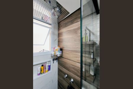 Apartamento à venda com 52m², 2 quartos e 1 vaga Apartamento à venda com 52m², 2 quartos e 1 vagaBanheiro