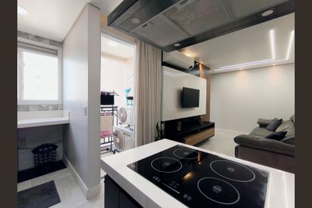 Apartamento à venda com 52m², 2 quartos e 1 vaga Apartamento à venda com 52m², 2 quartos e 1 vagaCozinha