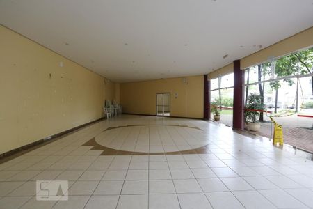 Apartamento para alugar com 60m², 3 quartos e 1 vagaÁrea comum - Salão de festas