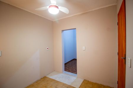 Casa para alugar com 112m², 2 quartos e 2 vagas Casa para alugar com 112m², 2 quartos e 2 vagasQuarto 2