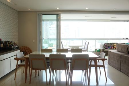Sala de apartamento à venda com 3 quartos, 140m² em Perdizes, São Paulo