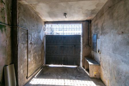 Casa à venda com 200m², 6 quartos e 1 vaga Casa à venda com 200m², 6 quartos e 1 vagaGaragem