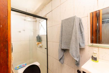 Casa à venda com 200m², 6 quartos e 1 vaga Casa à venda com 200m², 6 quartos e 1 vagaBanheiro da Suíte