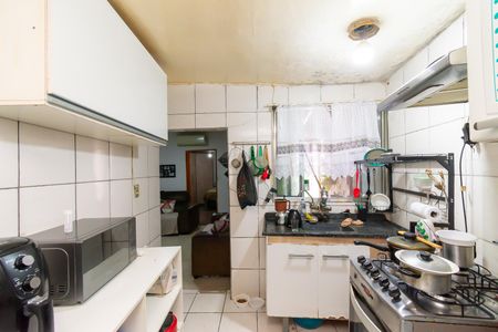 Casa à venda com 200m², 6 quartos e 1 vaga Casa à venda com 200m², 6 quartos e 1 vagaCozinha