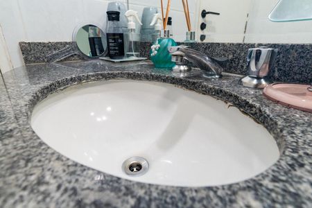 Apartamento à venda com 97m², 3 quartos e 2 vagasBanheiro Social Detalhe