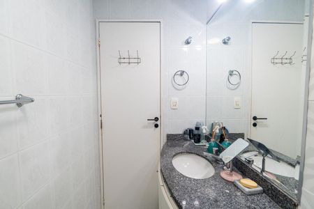 Apartamento à venda com 97m², 3 quartos e 2 vagasBanheiro Social