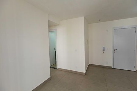 Sala de apartamento para alugar com 2 quartos, 40m² em Jurubatuba, São Paulo