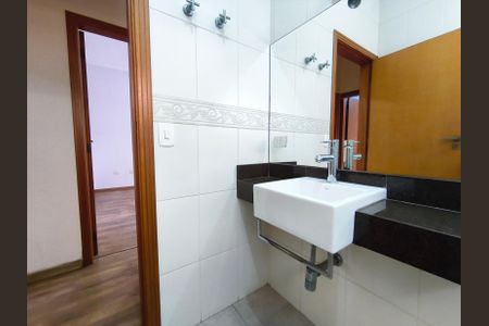 Casa para alugar com 320m², 3 quartos e 5 vagasBanheiro Social