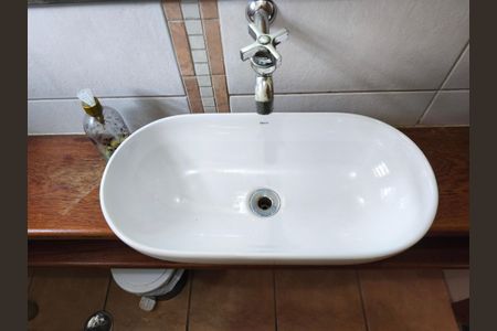 Casa para alugar com 320m², 3 quartos e 5 vagasLavabo