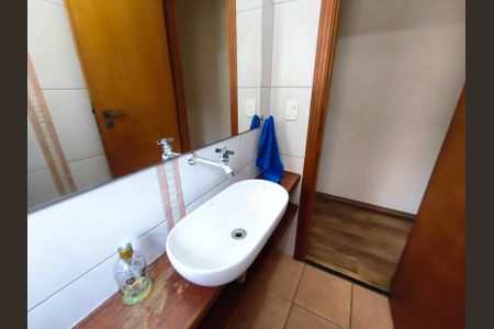 Casa para alugar com 320m², 3 quartos e 5 vagasLavabo