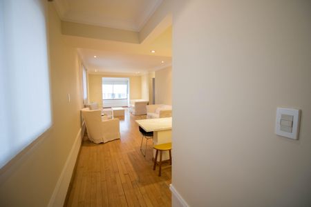 Apartamento para alugar com 100m², 2 quartos e 2 vagas Apartamento para alugar com 100m², 2 quartos e 2 vagasSala