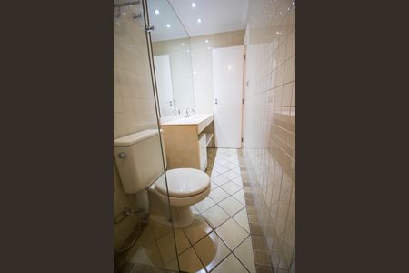Apartamento para alugar com 100m², 2 quartos e 2 vagas Apartamento para alugar com 100m², 2 quartos e 2 vagasBanheiro da Suíte 2