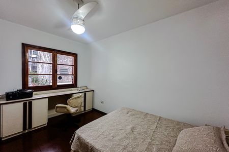 Casa para alugar com 230m², 4 quartos e 5 vagas Casa para alugar com 230m², 4 quartos e 5 vagasQuarto 2