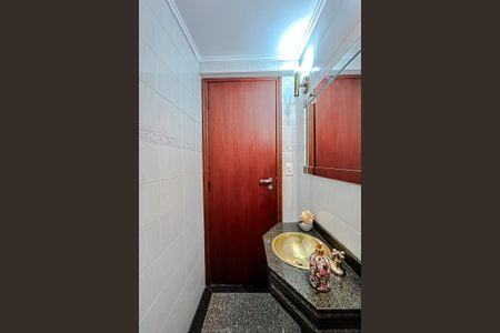 Casa para alugar com 230m², 4 quartos e 5 vagas Casa para alugar com 230m², 4 quartos e 5 vagasLavabo