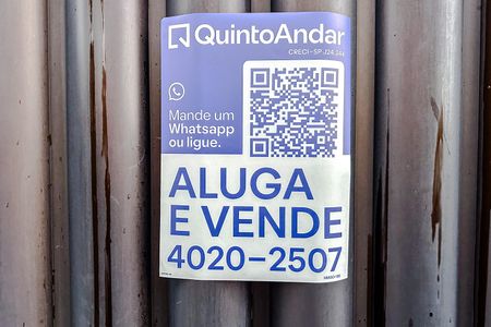 Casa para alugar com 230m², 4 quartos e 5 vagas Casa para alugar com 230m², 4 quartos e 5 vagasPlaquinha