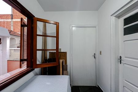 Casa para alugar com 230m², 4 quartos e 5 vagas Casa para alugar com 230m², 4 quartos e 5 vagasQuarto de Serviço