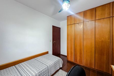 Casa para alugar com 230m², 4 quartos e 5 vagas Casa para alugar com 230m², 4 quartos e 5 vagasQuarto 3