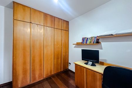 Casa para alugar com 230m², 4 quartos e 5 vagas Casa para alugar com 230m², 4 quartos e 5 vagasQuarto 3