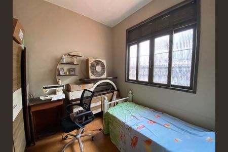 Casa à venda com 100m², 2 quartos e sem vaga