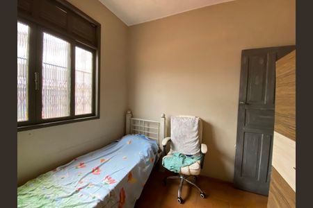 Casa à venda com 100m², 2 quartos e sem vaga