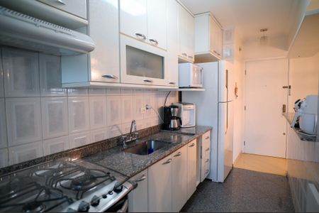 Apartamento à venda com 75m², 3 quartos e 1 vaga Apartamento à venda com 75m², 3 quartos e 1 vagaCozinha