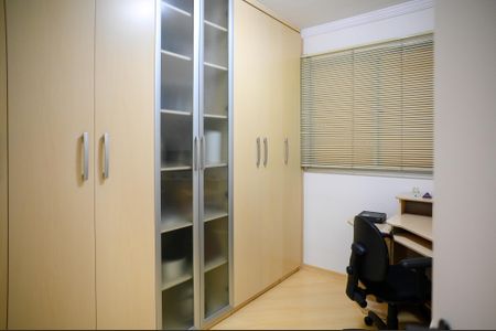 Apartamento à venda com 75m², 3 quartos e 1 vaga Apartamento à venda com 75m², 3 quartos e 1 vagaQuarto 1
