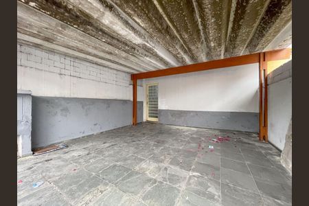 Casa à venda com 254m², 2 quartos e 5 vagasGaragem