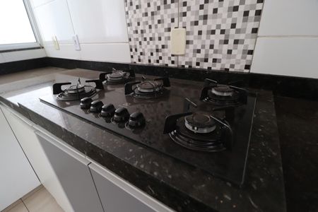 Apartamento para alugar com 65m², 2 quartos e 2 vagasCozinha