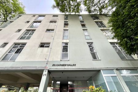 Apartamento à venda com 56m², 2 quartos e 2 vagas Apartamento à venda com 56m², 2 quartos e 2 vagasFachada