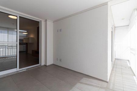 Apartamento à venda com 67m², 2 quartos e 1 vaga Apartamento à venda com 67m², 2 quartos e 1 vagaVaranda da Sala