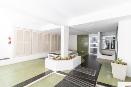 Apartamento à venda com 27m², 1 quarto e sem vaga Apartamento à venda com 27m², 1 quarto e sem vagaHall de entrada