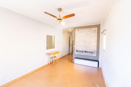 Apartamento à venda com 27m², 1 quarto e sem vaga Apartamento à venda com 27m², 1 quarto e sem vagaSala/Quarto