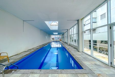 Apartamento à venda com 75m², 2 quartos e 1 vagaÁrea comum - Piscina