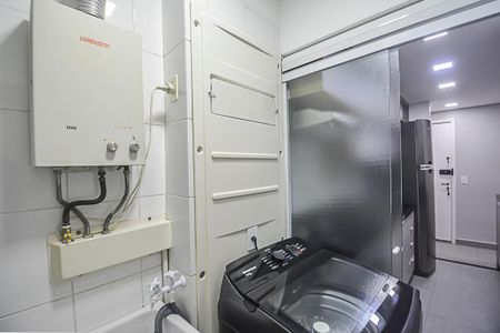 Apartamento à venda com 56m², 3 quartos e 1 vagaÁrea de Serviço