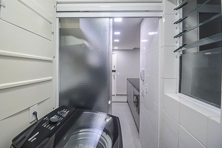 Apartamento à venda com 56m², 3 quartos e 1 vagaÁrea de Serviço